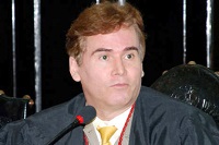 (img)